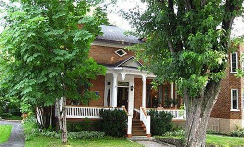 Lairet Bed & Breakfast | Aux Années Folles