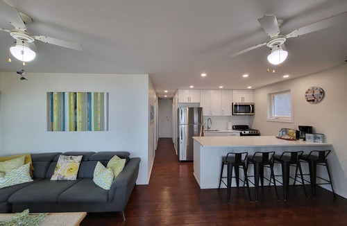 Long Point Cottage | Beach Front cottage at Long Point