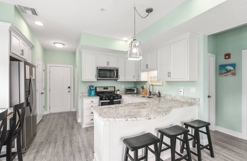 Ocean Park Condo | Beachside Abode 2B