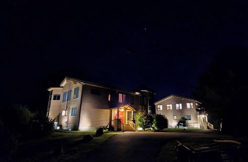 Robbinston House | Bear Mountain Lodge - Maine - Guest Lodge