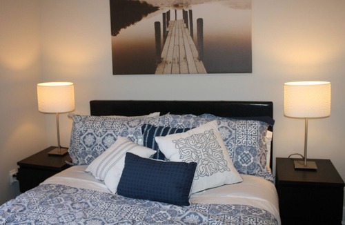 La Petite-Patrie Apartment | BEAUTIFUL 4 BEDROOM IN PLATEAU / CENTRAL