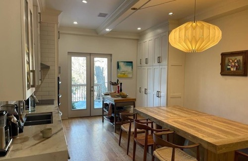 Yorkville House | Beautiful 5-bedroom house in Rosedale, 5-min walk to Bloor&Yonge