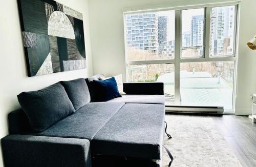 Downtown Vancouver Apartment | Beautiful condo beach side Yaletown