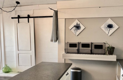 Pembroke Cottage | Beautiful Ottawa River Cottage With Private Beach and Dock