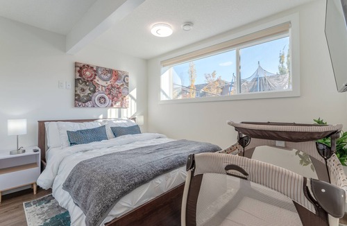 Southwest Calgary Apartment | Beautiful & tastefully furnished 2bdrm suite in Southwest by Canada Olympic Park