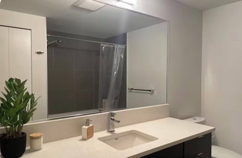 Mount Pleasant House | Beautiful townhome in trendy Main Street area. Family friendly!