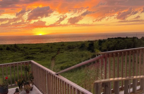 St. Joseph-Du-Moine House | "Belier" Hidden retreat by the ocean brtween Cheticamp and The Margarees