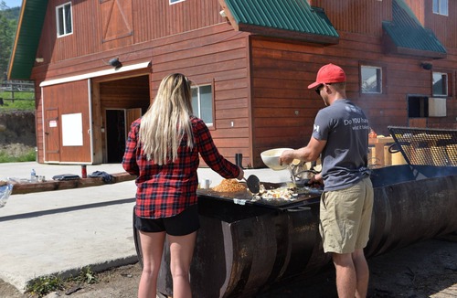 Invermere House | Best Cozy Barn in the Canadian Rocky Mountains with private Hot Tub + bon fires