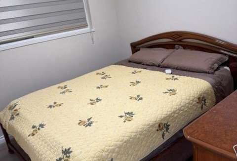Marpole House | Best Deal - Near Airport and Downtown - Close to Dinning & Shopping & Transportation - Friendly and Secure Location - Book ASAP
