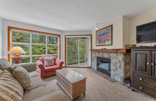 Upper Village Apartment | Best ski in ski out condo #3 in Aspens