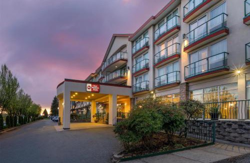 Mission Hotel | Best Western PLUS Mission City Lodge