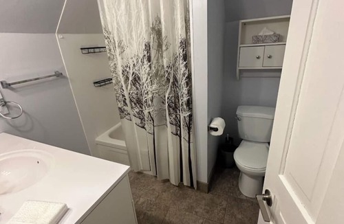 Belmont Apartment | Between the 401 and St Thomas