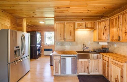 Patten House | Black Bear Dens