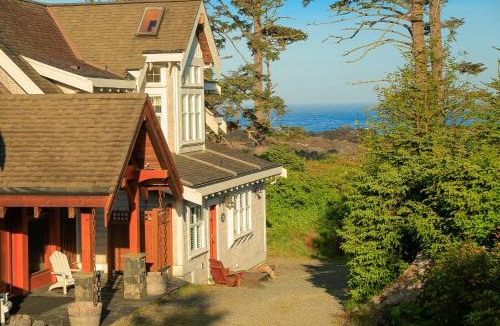 Ucluelet House | Black Rock Beach House