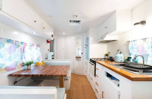 Miller Lake House | Blue Glamping RV w/ Nordic Spa Access near Grotto