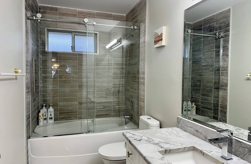 Regional District of Nanaimo House | Blueback Beach Family Stay Ocean View