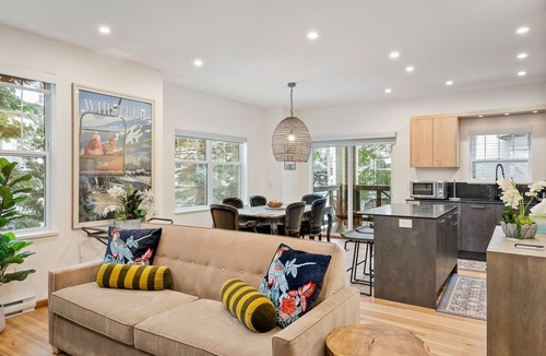 Whistler House | Blueberry Getaway