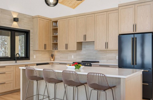 Nominingue Ski Chalet | BOREAL WOLF