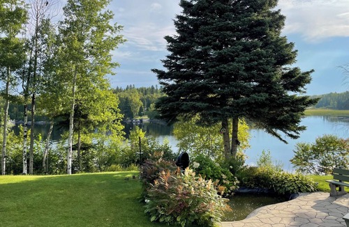 Alma House | Boudreault Bay Chalet