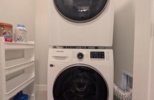 Southeast Calgary Apartment | Brand New Cozy Guest Suite in Calgary