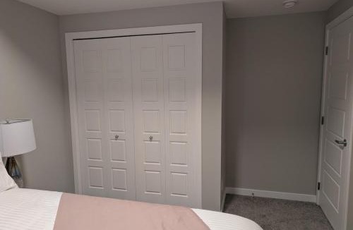 Southwest Calgary Apartment | Brand New Cozy Suite - SW Calgary