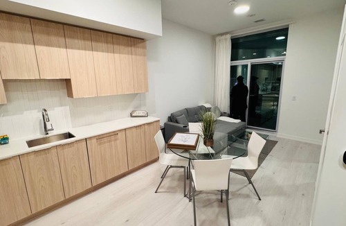 Glen Abbey Apartment | Brand New, Move-In Ready space. Prime Location: Oakville
