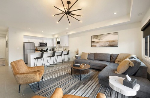 Riverside Condo | Brand New Riverside Retreat | Stylish 2BR +Parking