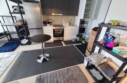 Markham House | Brand new unit in Markham-Affordable and next to Go Station