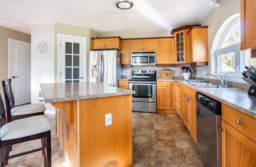Cape Breton Regional Municipality House | Bras d'Or Lake Escape | Waterfront Home