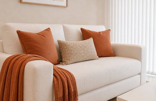 Bay Street Corridor Hotel | Bright 1BR Downtown Toronto Suite with Sofa Bed. City Fun Starts Here!