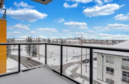 Currie Barracks Apartment | Bright Condo with Balcony & Free Parking