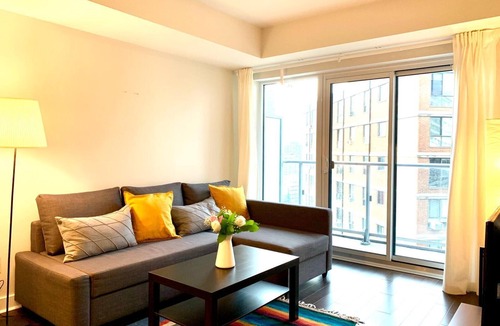 Yonge-Eglinton Apartment | Bright & Luxurious 1 Bedroom Apartment in the Heart of Toronto