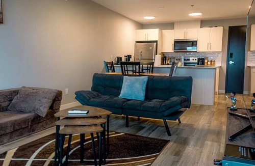 Winnipeg Apartment | Bright Modern Suite in St Vital | On Site Parking
