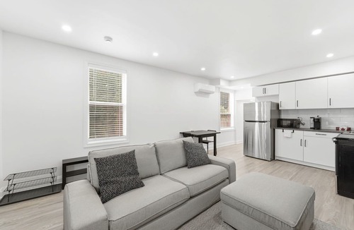 Brantford Apartment | Bright Renovated 1BR Suite · Monthly Stays · 5 Min to Downtown & Hospital