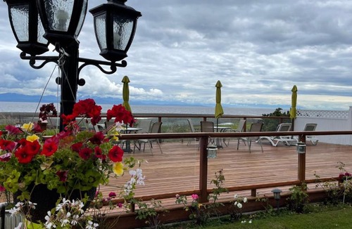 Regional District of Nanaimo Hotel | Buena Vista by the Sea