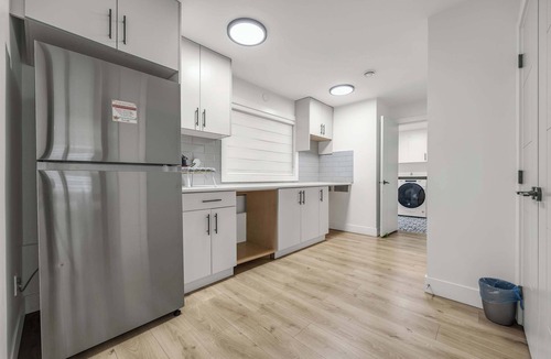 Langley House | Bunny Bliss - Lower Level, HotTub, FirePit,Theatre