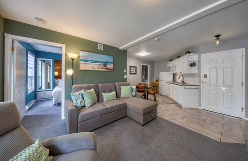 East Kootenay Villa | Dip & Drive: Unit 3008B 1BR at Mountain View Villas