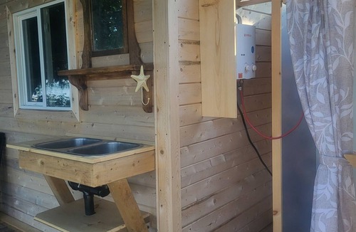 Manitoulin District Cabin | Beautiful Cabin Rainbow Cove on Manitoulin Island