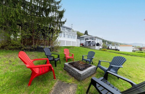 Petite-Riviere-Saint-Francois House | Near the Massif and Petite-Rivière St-François beach