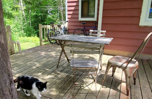 Sainte-Adele Ski Chalet | Cabin by the stream and near the trails around Lake Millette