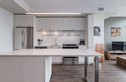 Beltline Apartment | Calgary - Underwood 1B