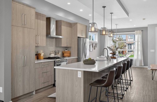Northwest Calgary House | Calgary Urban Lodge: Hot Tub, Sauna, Game Room