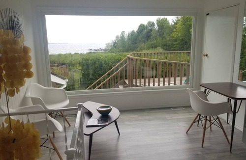 Tiny House | Cali - 4 bed/Pet Friendly/June/July/August/Sept Monthly Rentals only $7000/mth