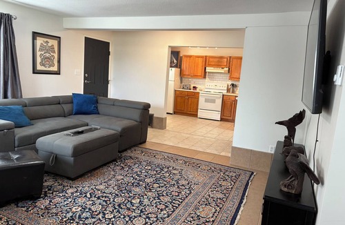 Campbell River Bed & Breakfast | Campbell River discovery passage view guest suite