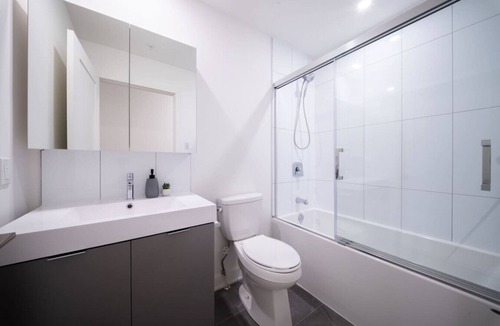 Carlingwood - McKellar Park - Laurentien View Apartment | Carlton West Modern Living | Signature 1BR