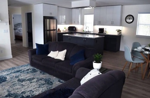 Cumberland House | Carriage house with electric car charger
