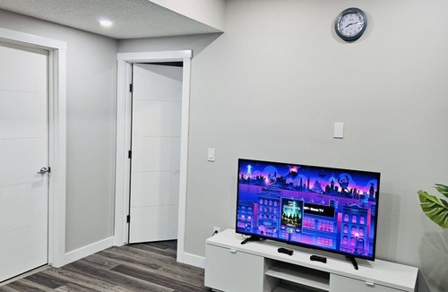 Evanston Apartment | Casa De Jasmine