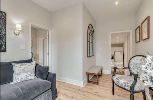 Leslieville Hotel | Casa Queen Hotel - 2BR Suite with LRG Patio