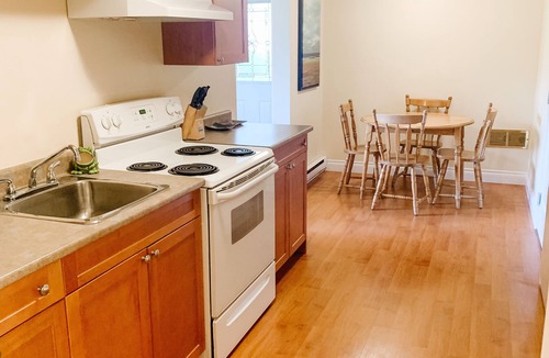 Regional District of Nanaimo House | Castlerock Comfort Suite