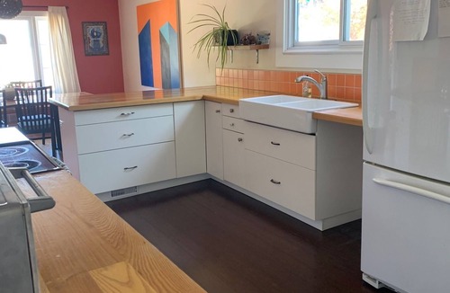 Collingwood House | CENTRAL COLLINGWOOD SEASONAL RENTAL